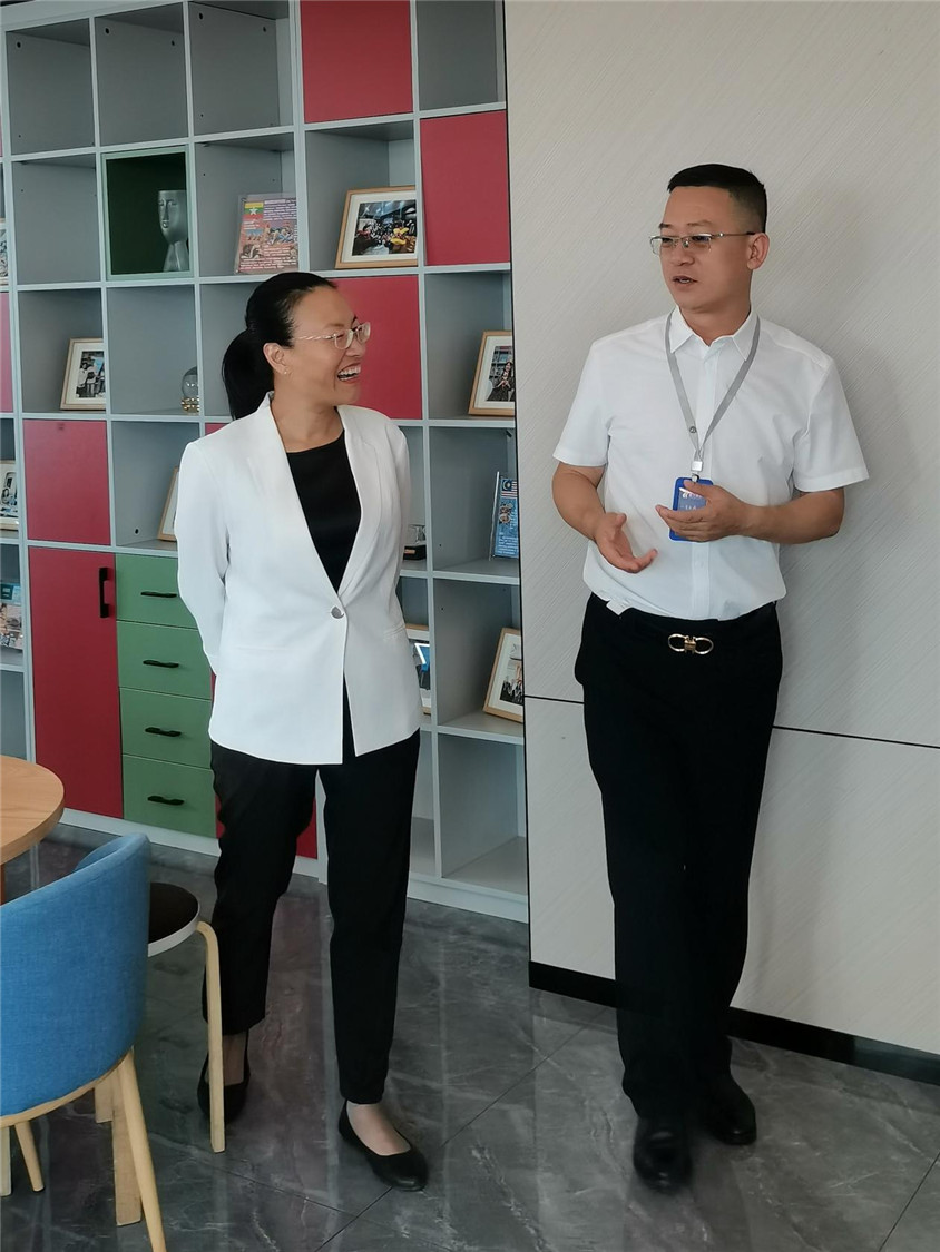 区领导莅临指导，，，，，，，，合作助力自贸港
